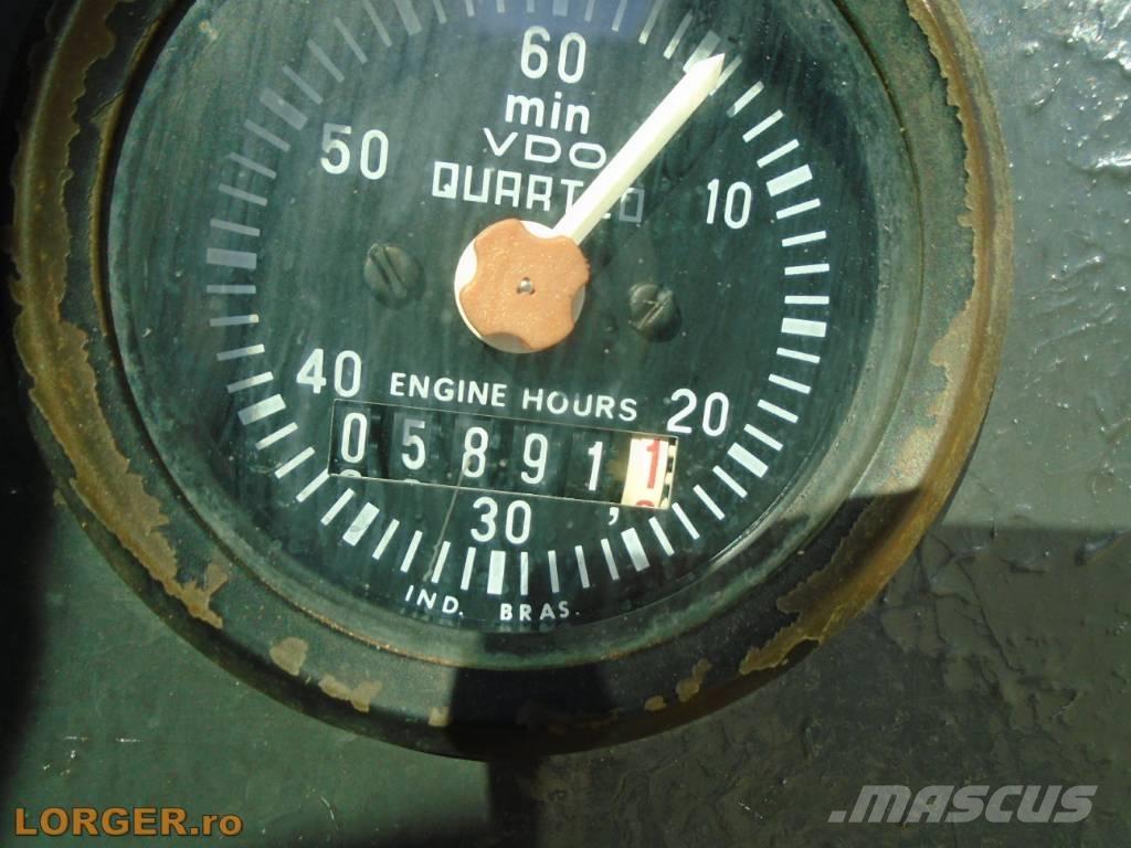 New Holland RG 200B 平地机/推土机