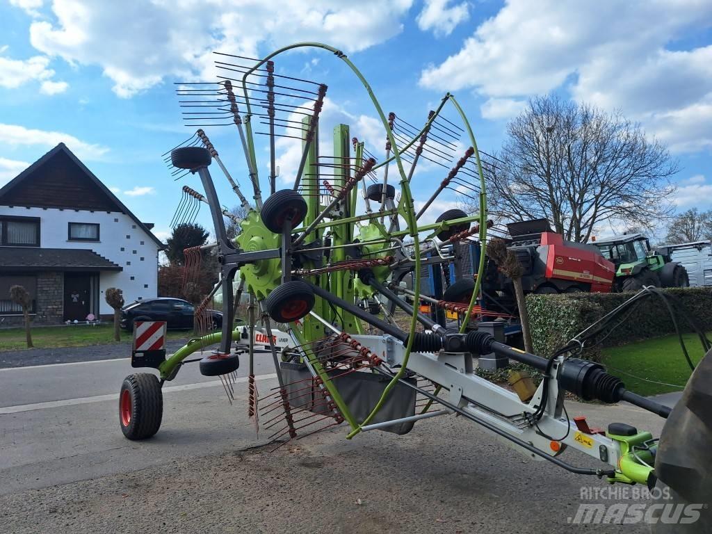 CLAAS Liner 2900 料堆整形机