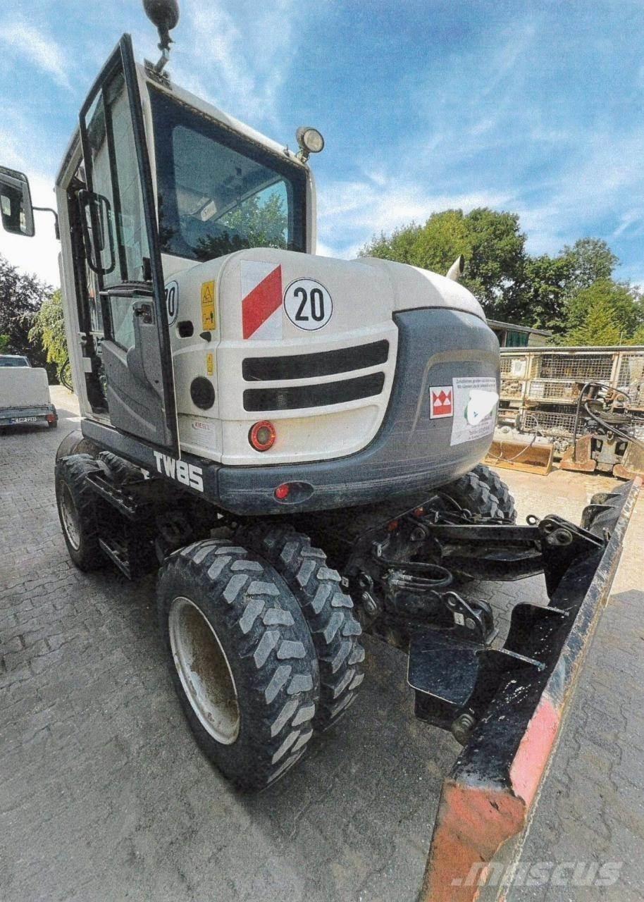 Terex TW 85 轮式挖掘机