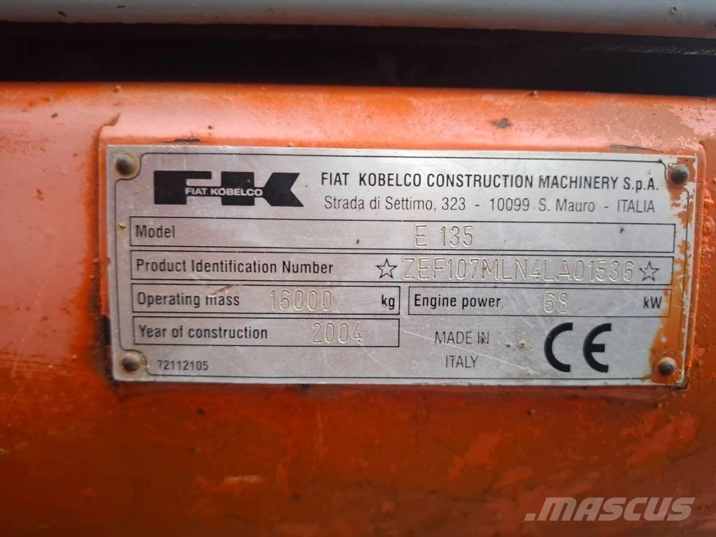 Fiat-Kobelco E 135 履带挖掘机