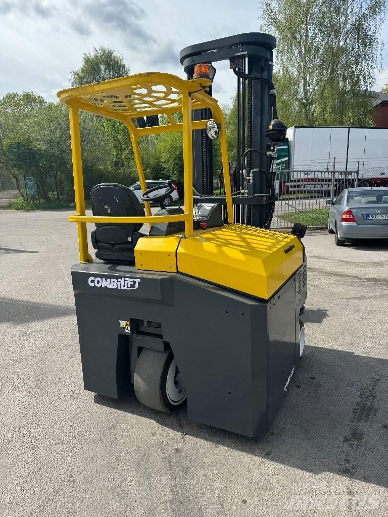 Combilift CBE3000 四轮前移式叉车