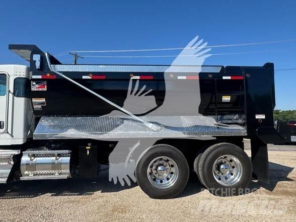 Kenworth T800 自卸式货车