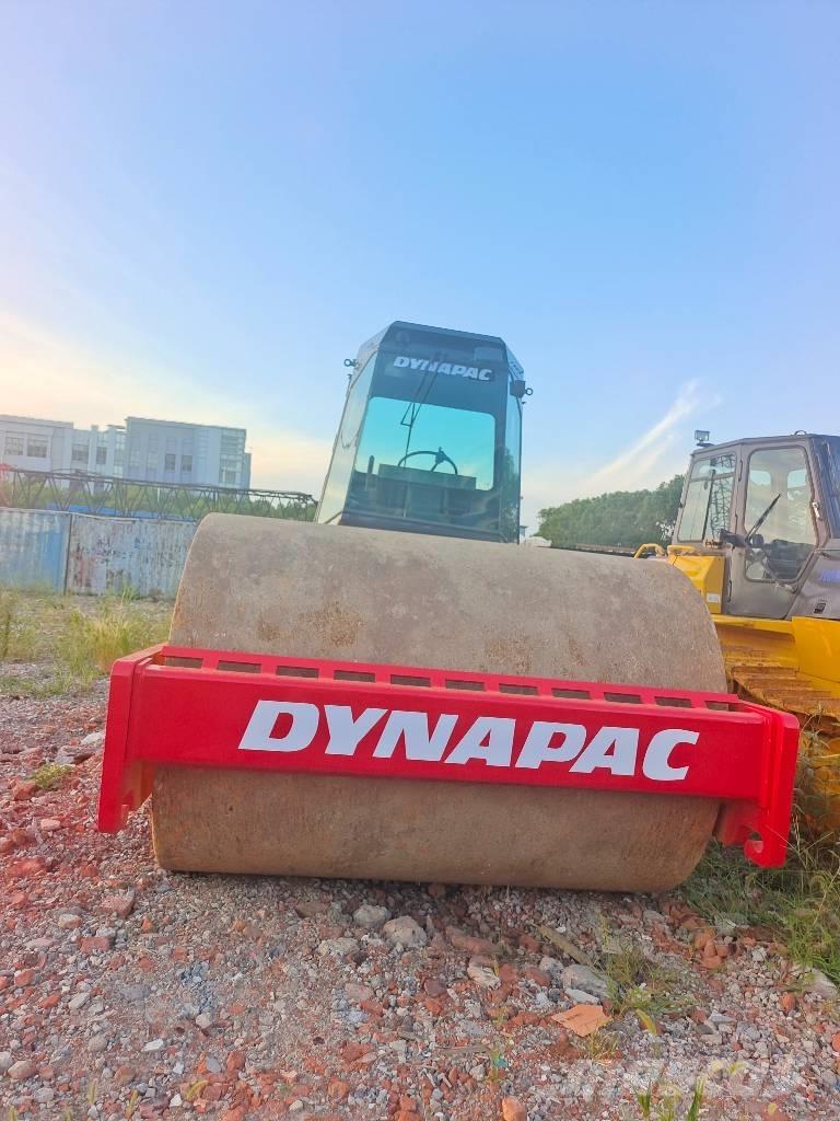 Dynapac CA 30 D 单轮压路机