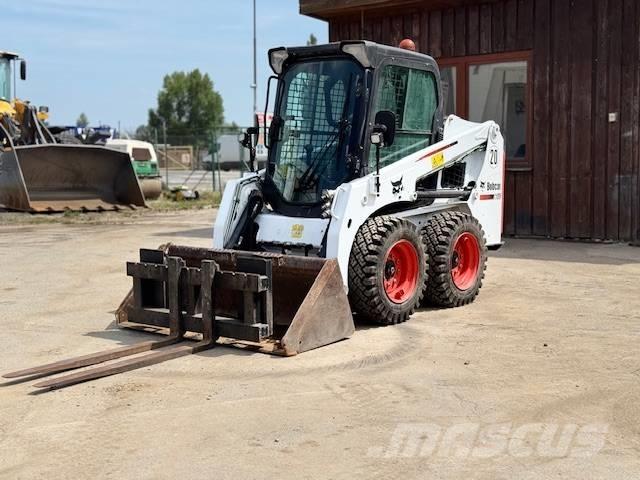 Bobcat S 450 滑移装载机
