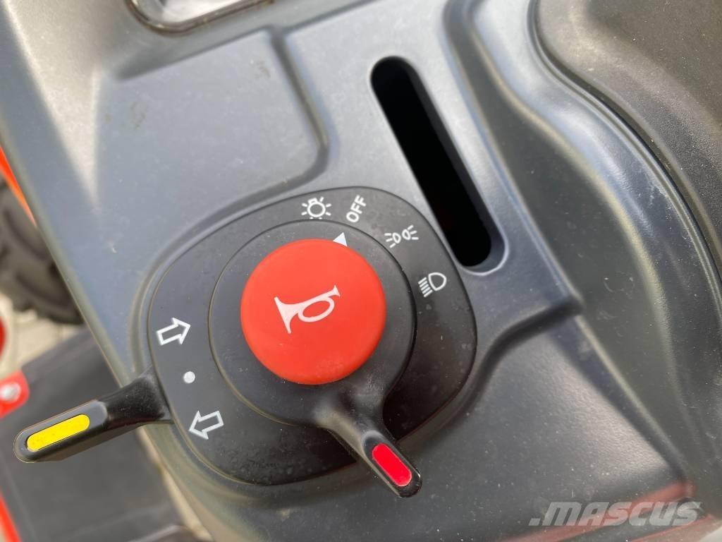 Kioti CS 2220 拖拉机/农用车