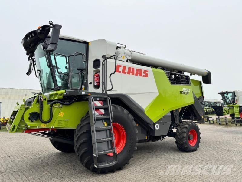 CLAAS TRION 650 联合收割机