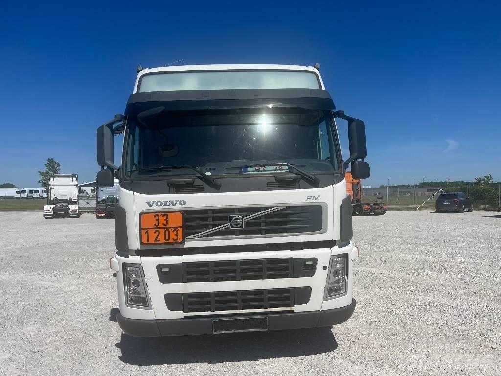 Volvo FM 440 油罐车