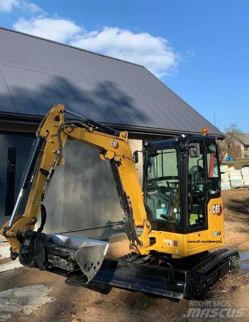 CAT 302.7 D CR 小型挖掘机