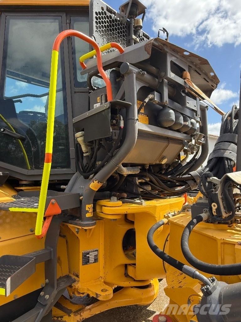 Volvo A30G 铰接式自卸车