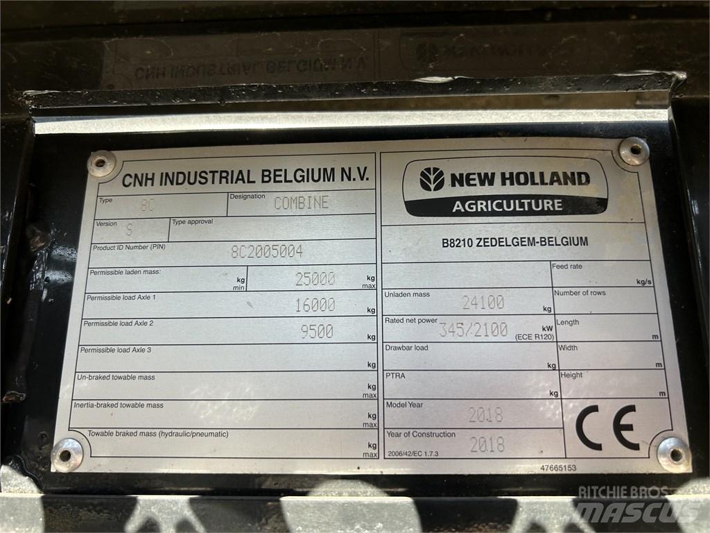 New Holland CR 8.90 联合收割机