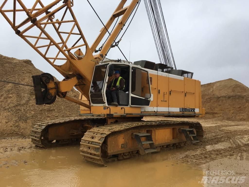 Liebherr HS 883 HD 履带起重机