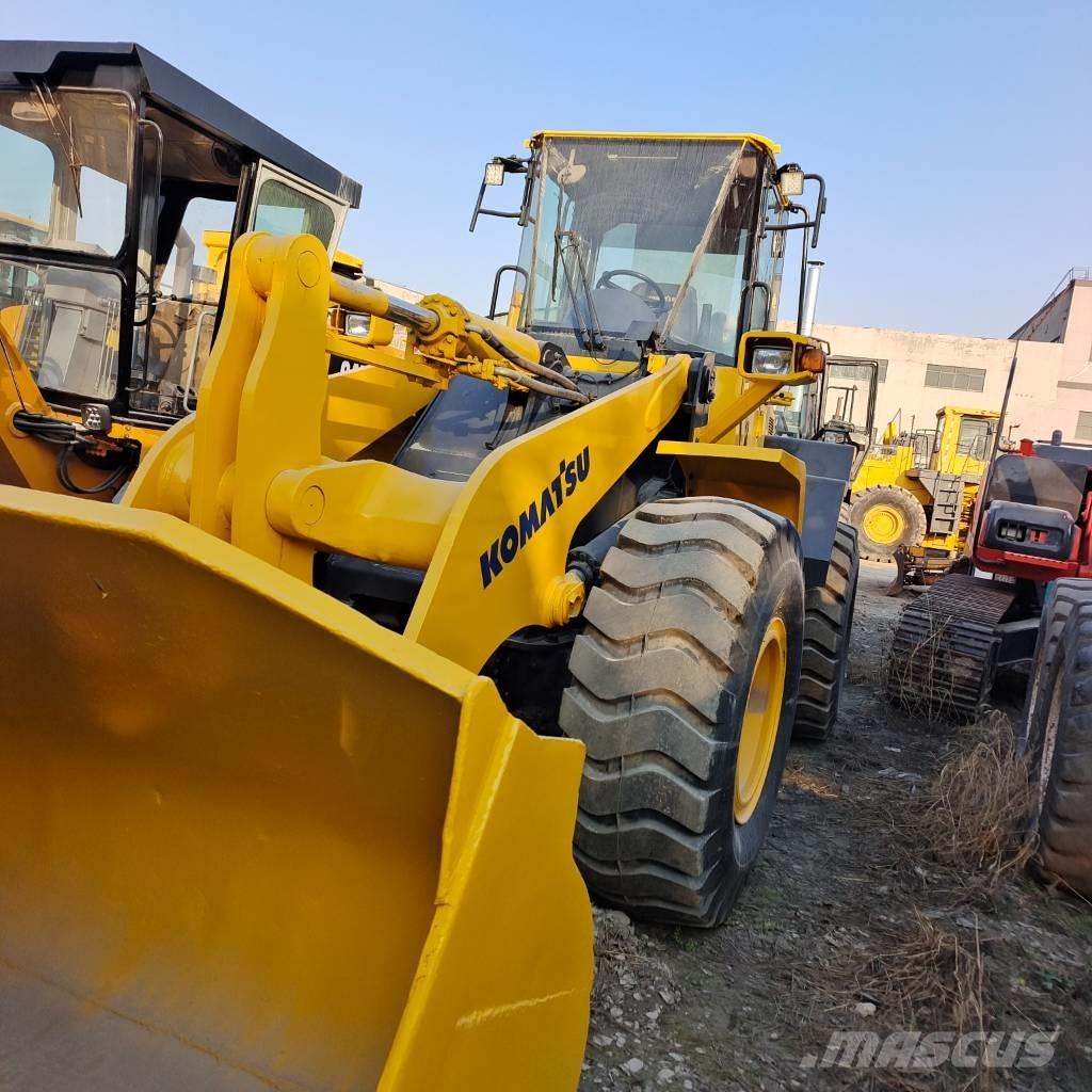 Komatsu WA 320-5 履带挖掘机