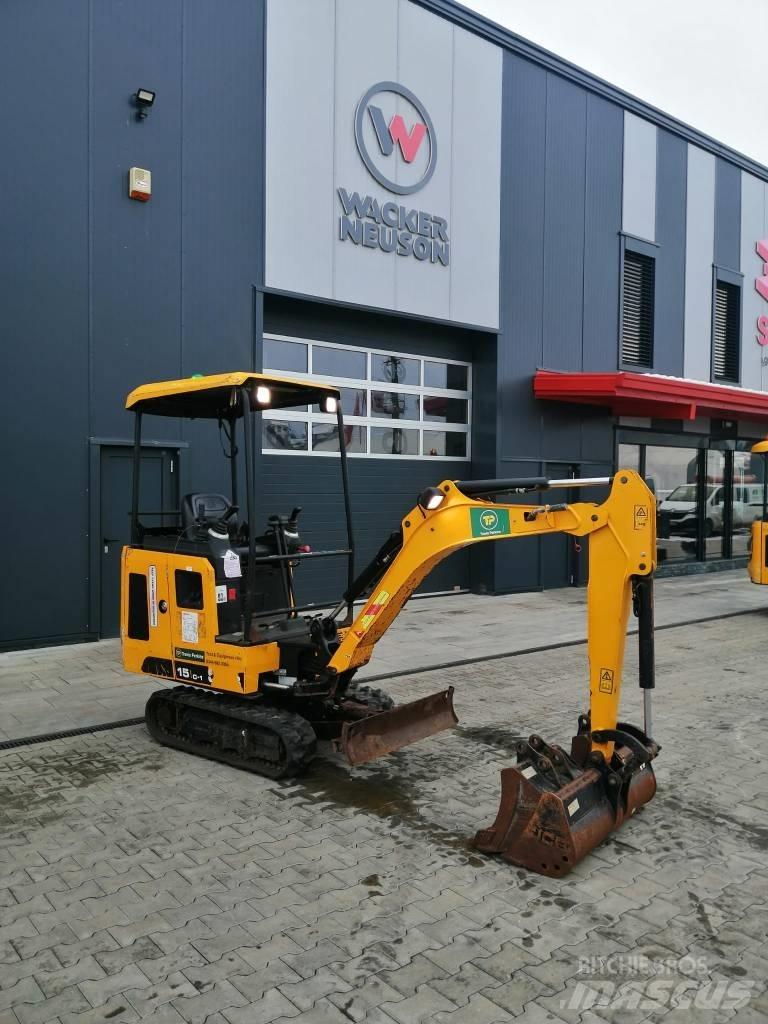 JCB 15 C-1 小型挖掘机