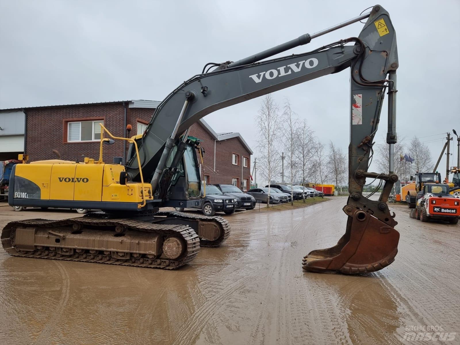 Volvo EC 210 C 履带挖掘机