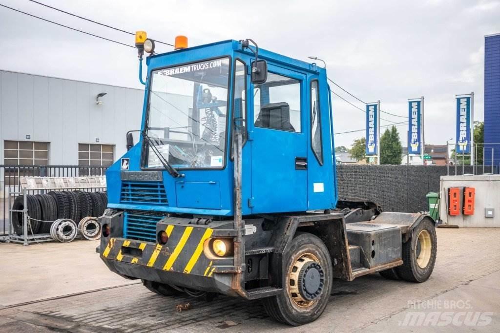 Terberg RT28 - 4X4 牵引车