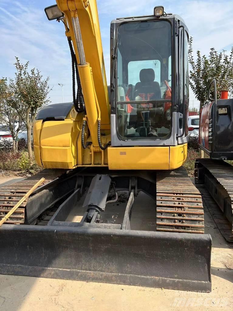 Komatsu PC78 履带挖掘机