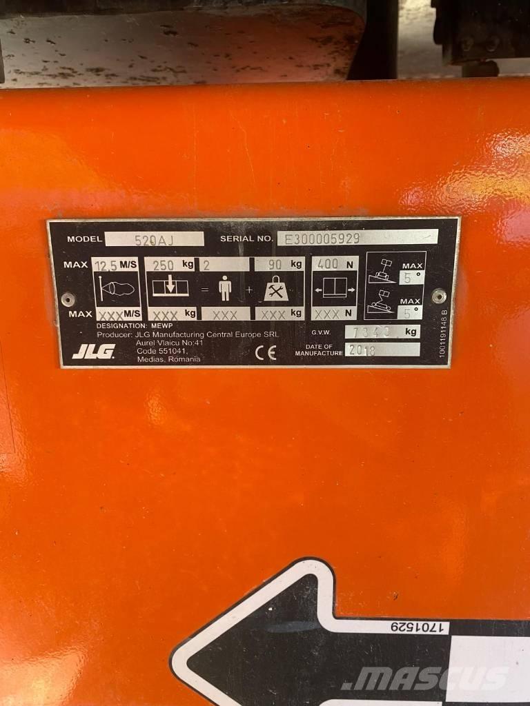 JLG 520 AJ 曲臂高空工作平台