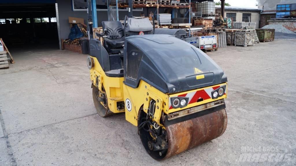 Bomag BW 100 AD-5 双轮压路机