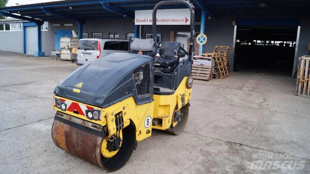 Bomag BW 100 AD-5 双轮压路机