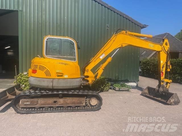 Volvo ECR 88 中型挖掘机