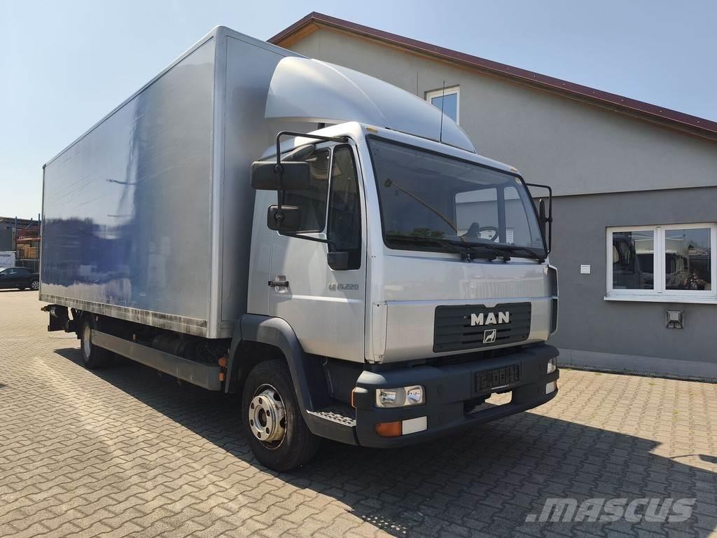 MAN LE 10.220 厢式货车
