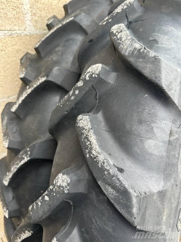 Michelin 230/95R48 轮胎、车轮、轮圈
