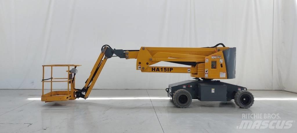 Haulotte HA 15 IP 曲臂高空工作平台