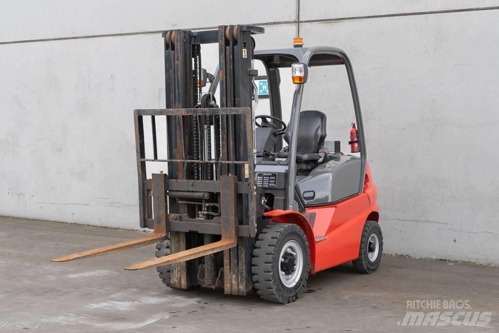 Manitou MI 25 D 柴油叉车