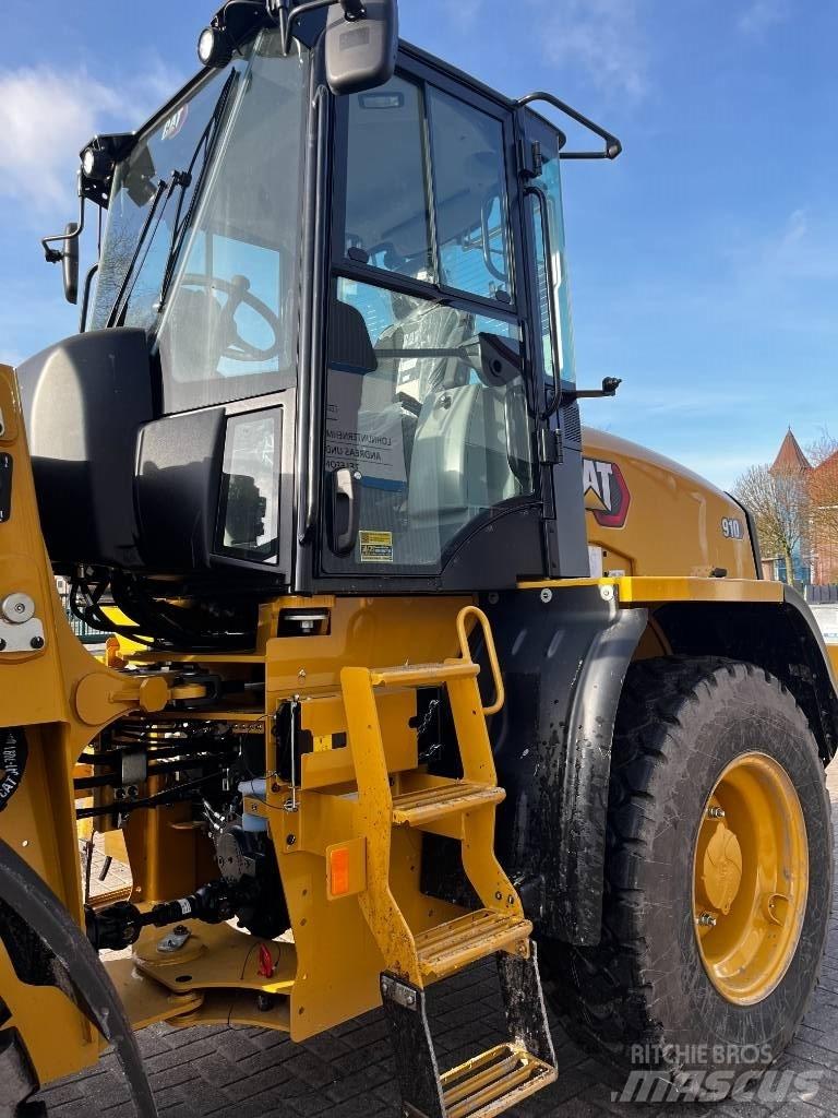 CAT 910 轮式装载机