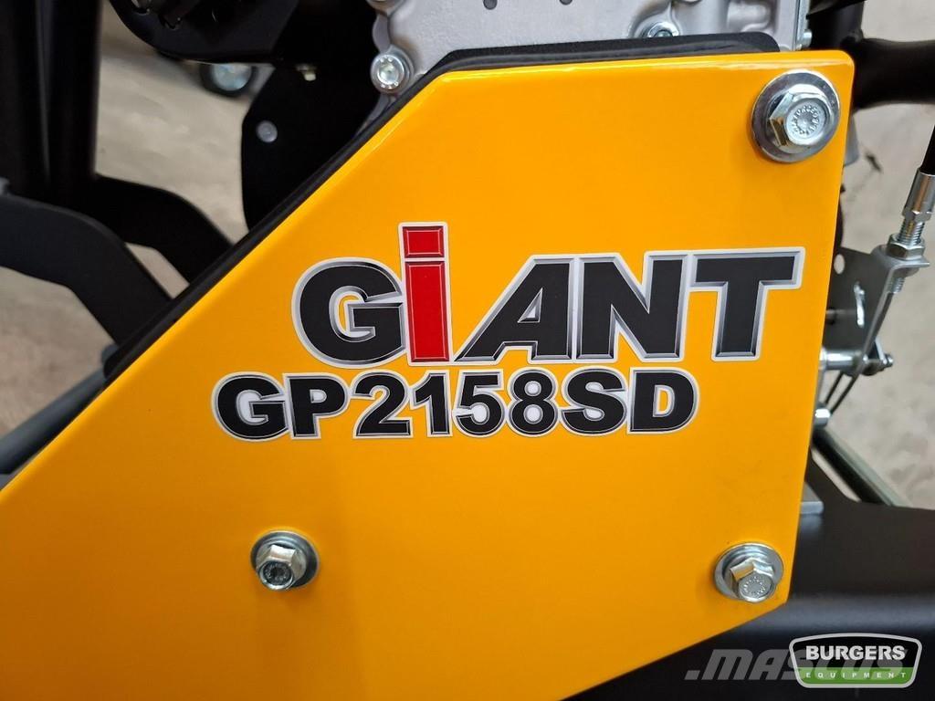 GiANT GP2158SD 平板夯