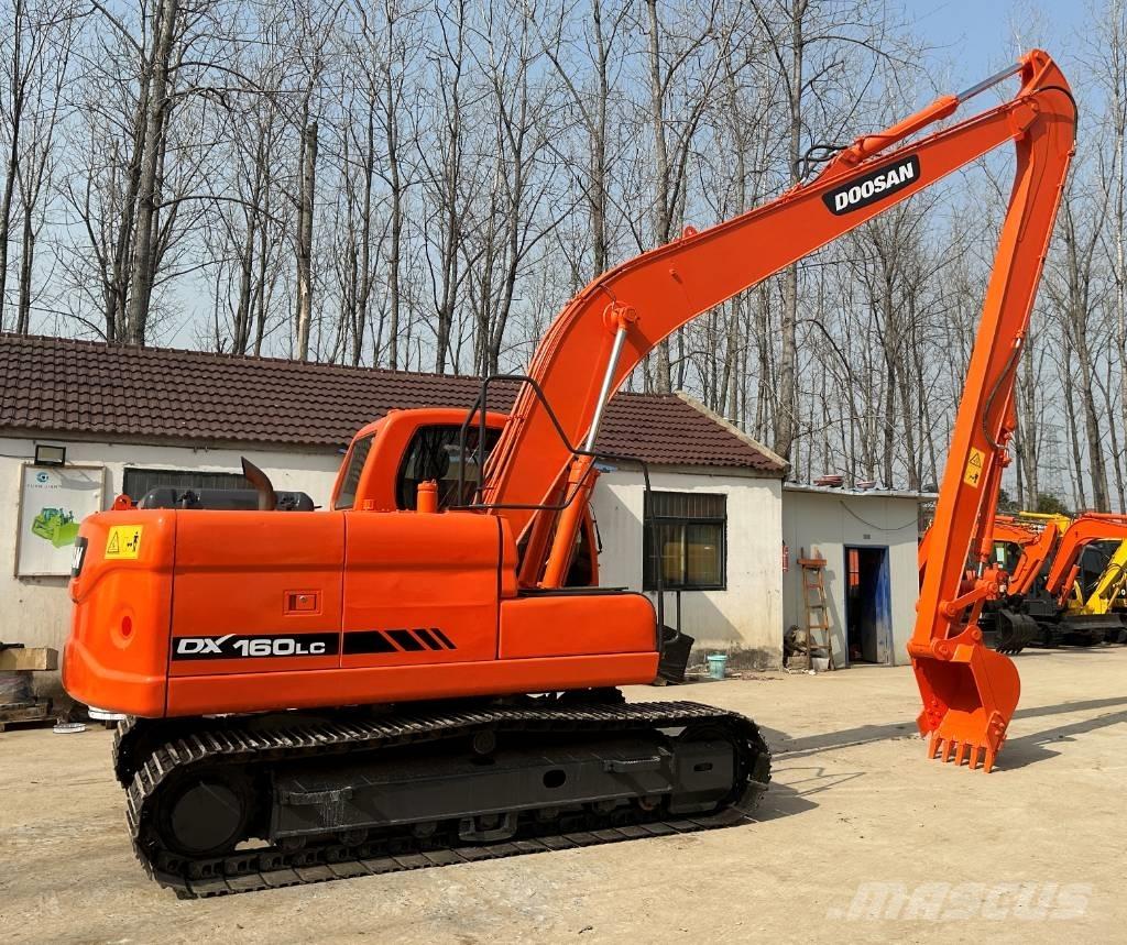 Doosan DX160LC 履带挖掘机