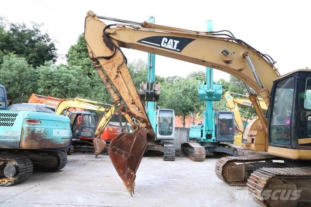 CAT 320BU 履带挖掘机