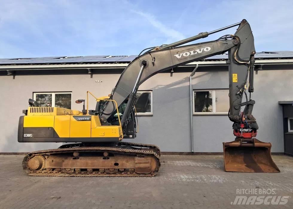 Volvo EC 300 D L 履带挖掘机