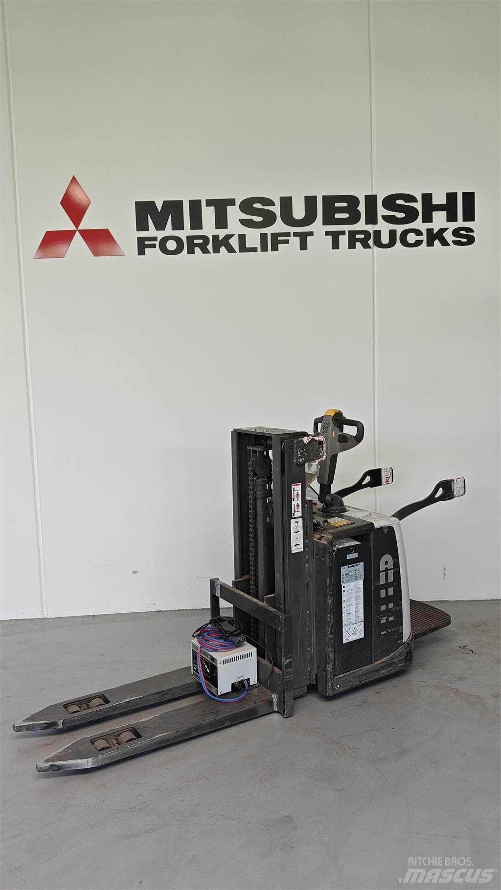 Atlet PSP160 电动搬运车