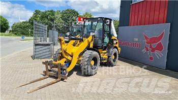 CAT 908 轮式装载机