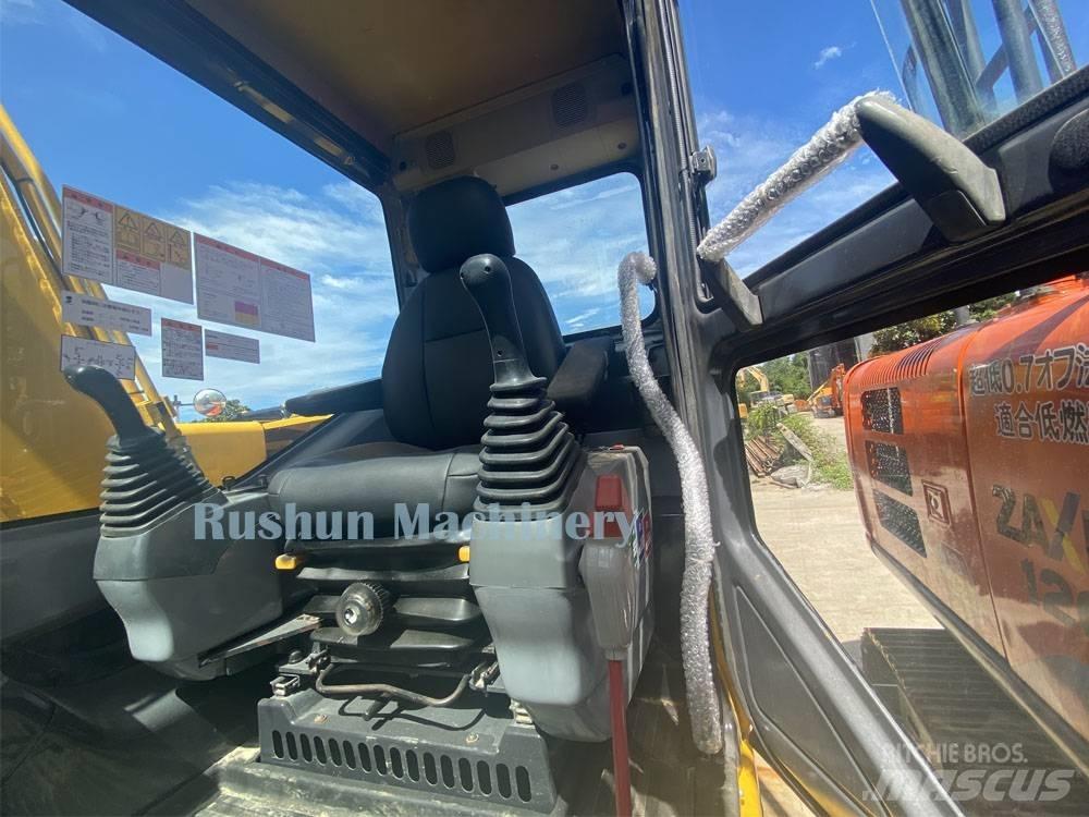Komatsu PC 130 履带挖掘机