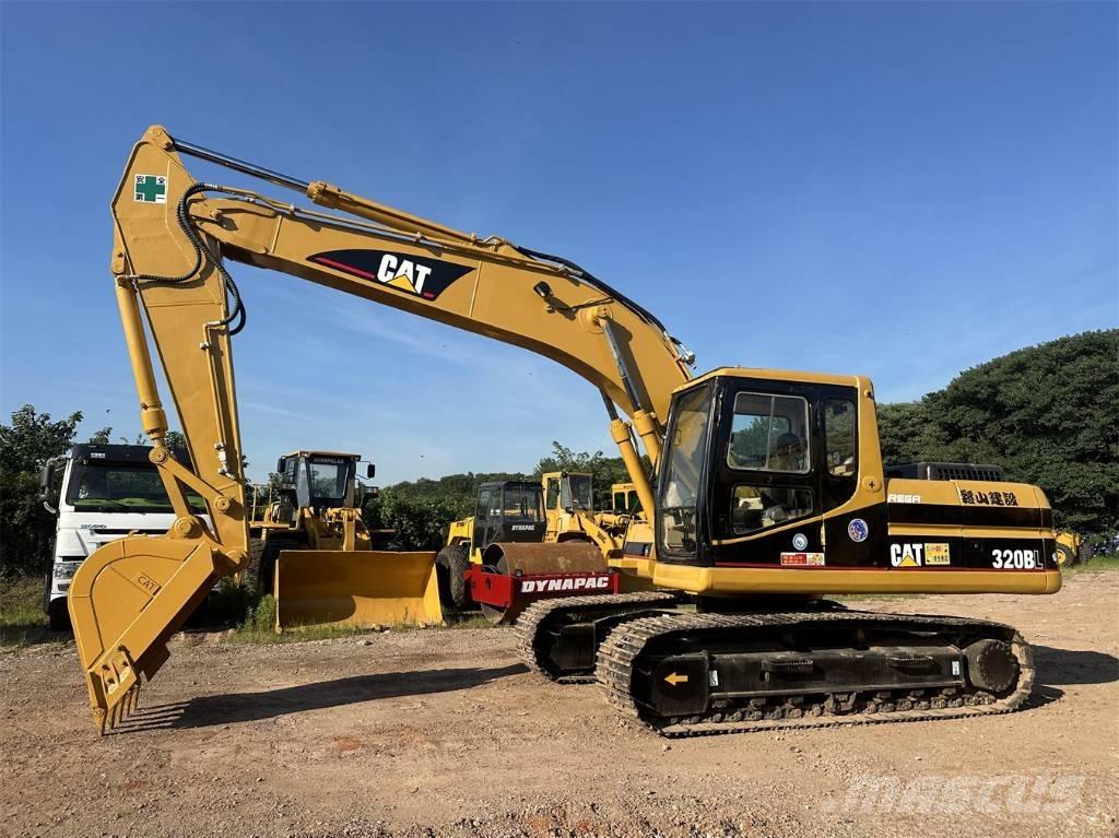 CAT 320B 履带挖掘机