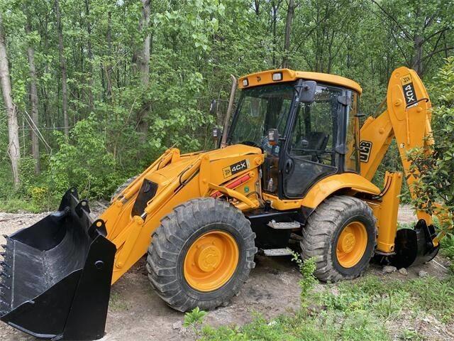 JCB 4CX 反铲装载机