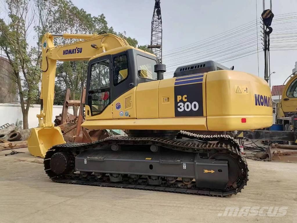 Komatsu PC 300 履带挖掘机