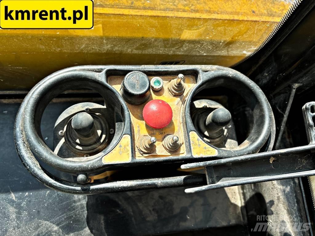 JCB 535-140 伸缩臂叉装车|叉装车