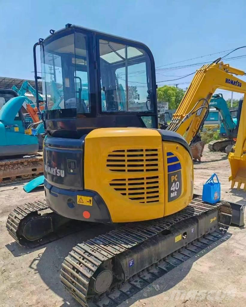 Komatsu PC 40 小型挖掘机