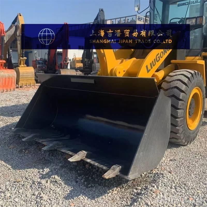 LiuGong CLG 835 轮式装载机