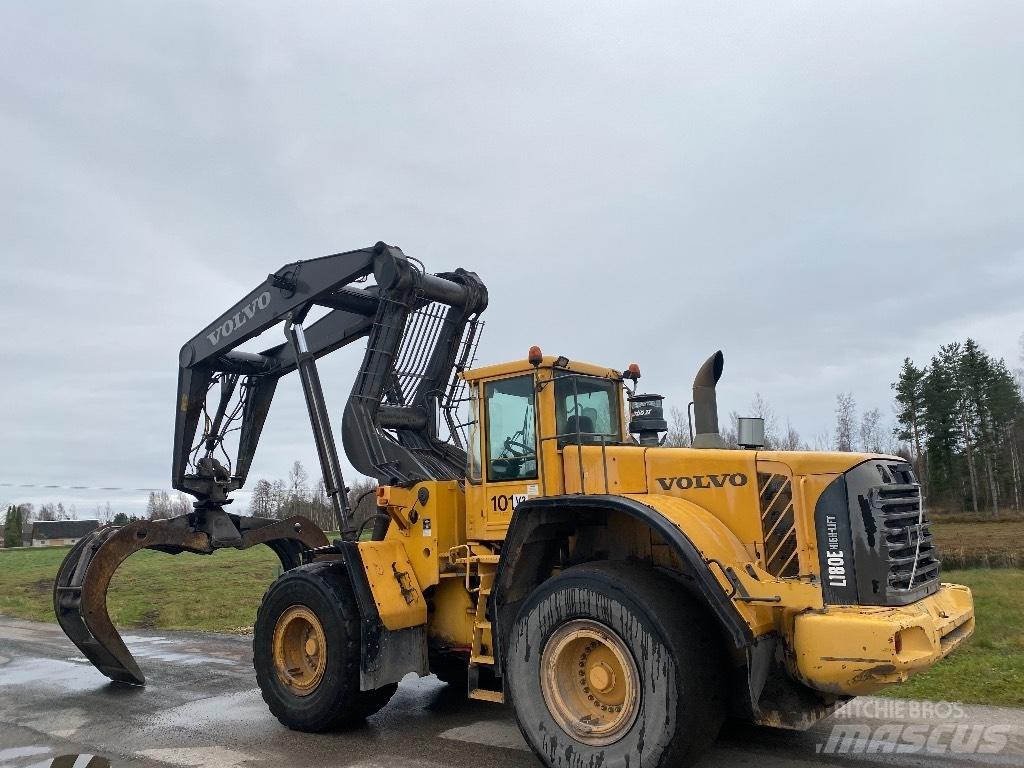 Volvo 180 E HighLift 轮式装载机