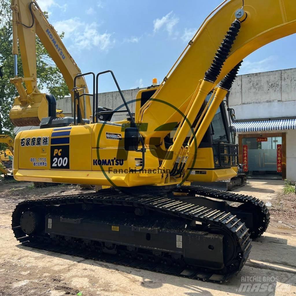 Komatsu PC 200 履带挖掘机