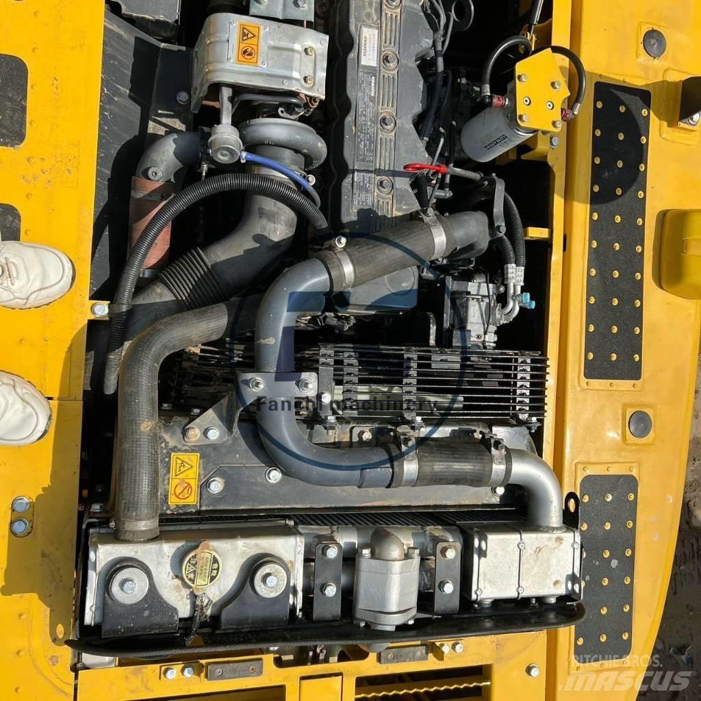 Komatsu PC 200 履带挖掘机