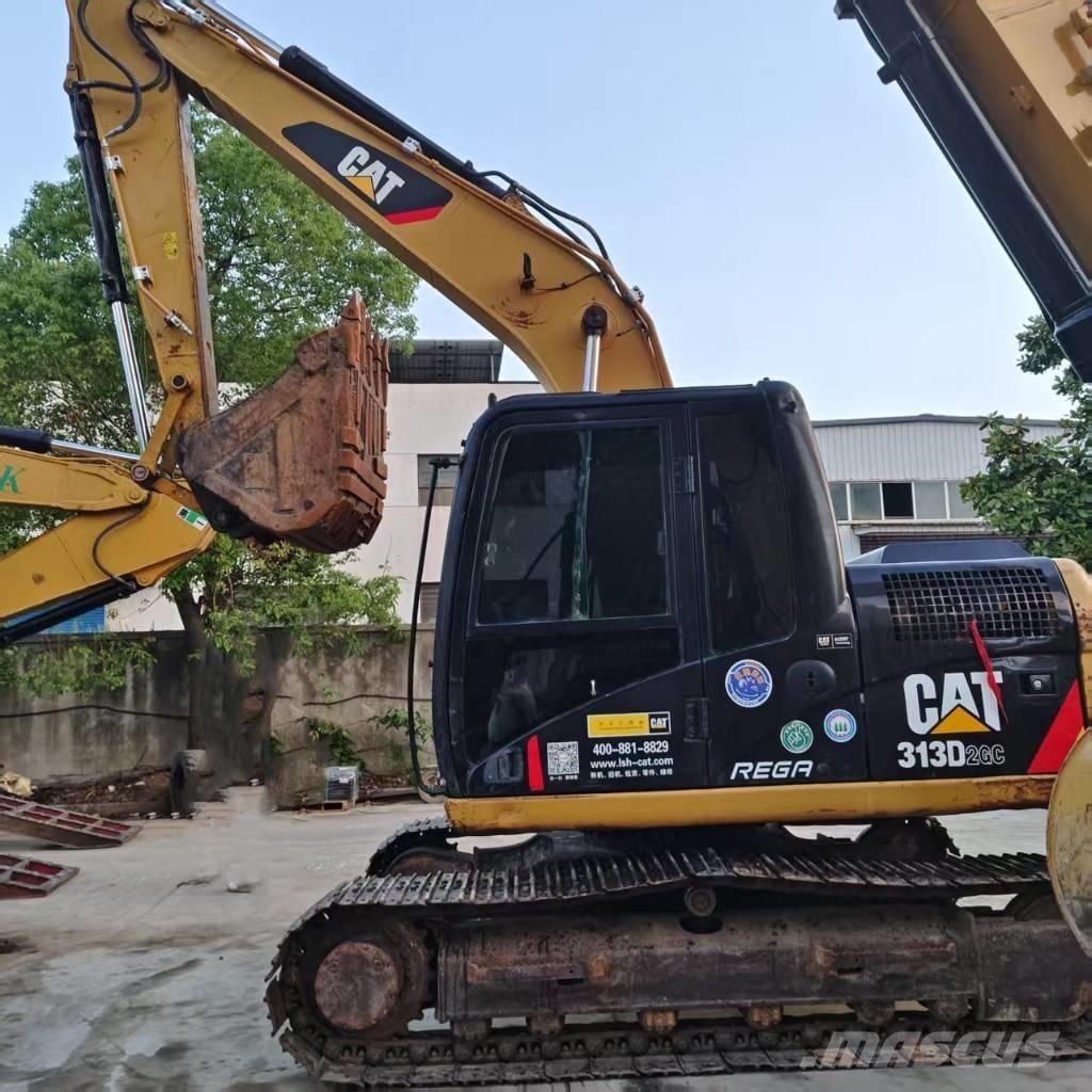 CAT 313D2GC 中型挖掘机