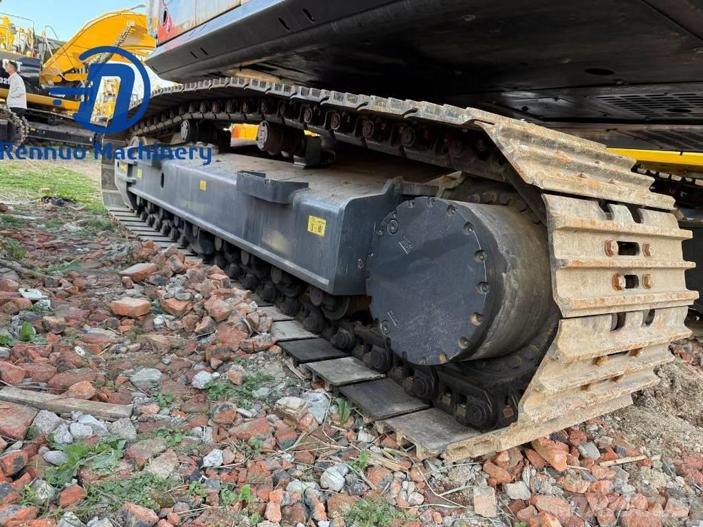 XCMG XE 305DK 履带挖掘机