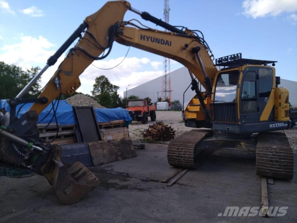 Hyundai HX 235 ALCR 履带挖掘机