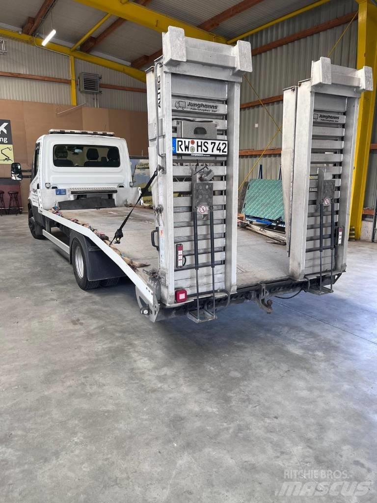 Iveco Transporter 车辆运输车