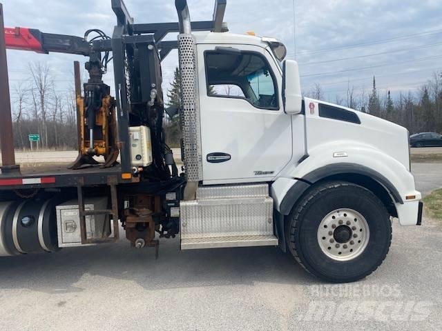 Kenworth T 880 木材运输车